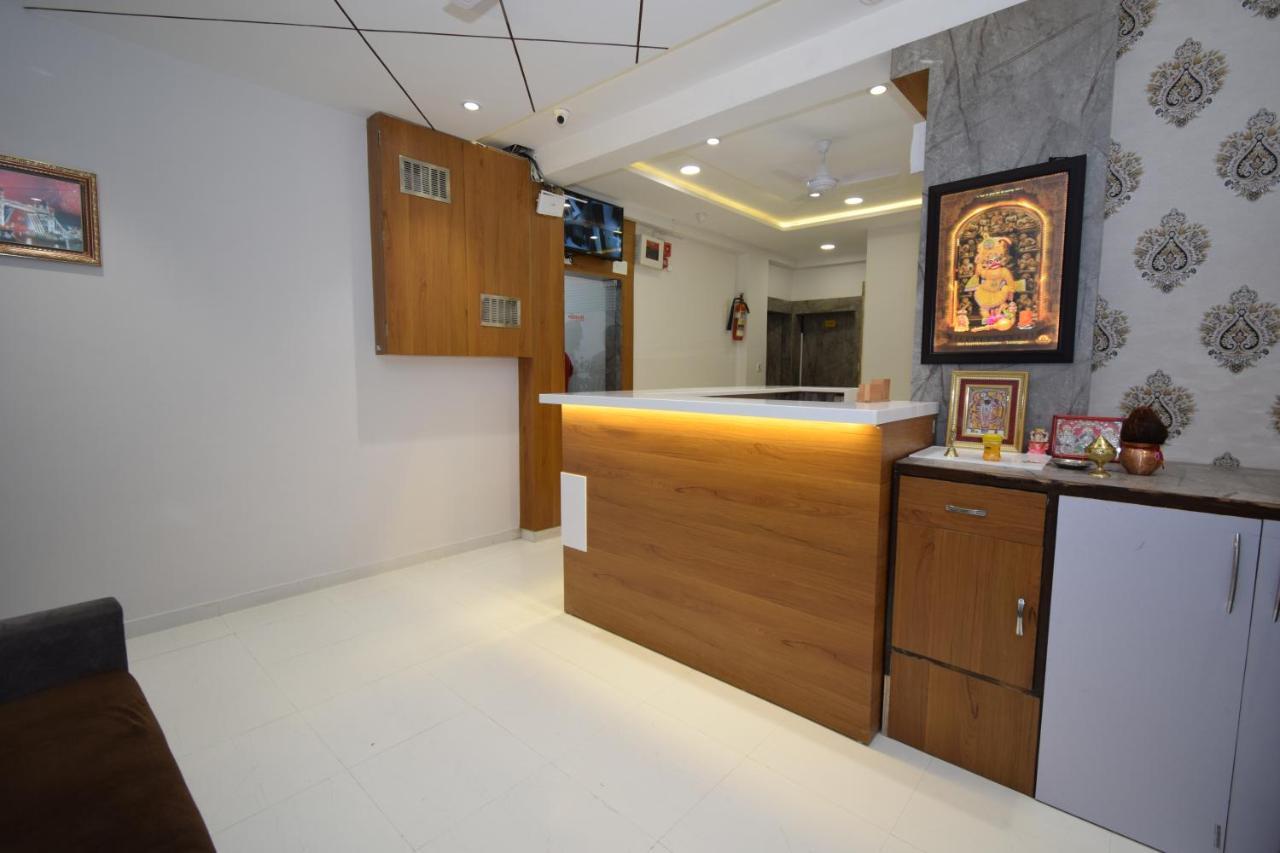 Hotel A1 Ahmadábád Kültér fotó