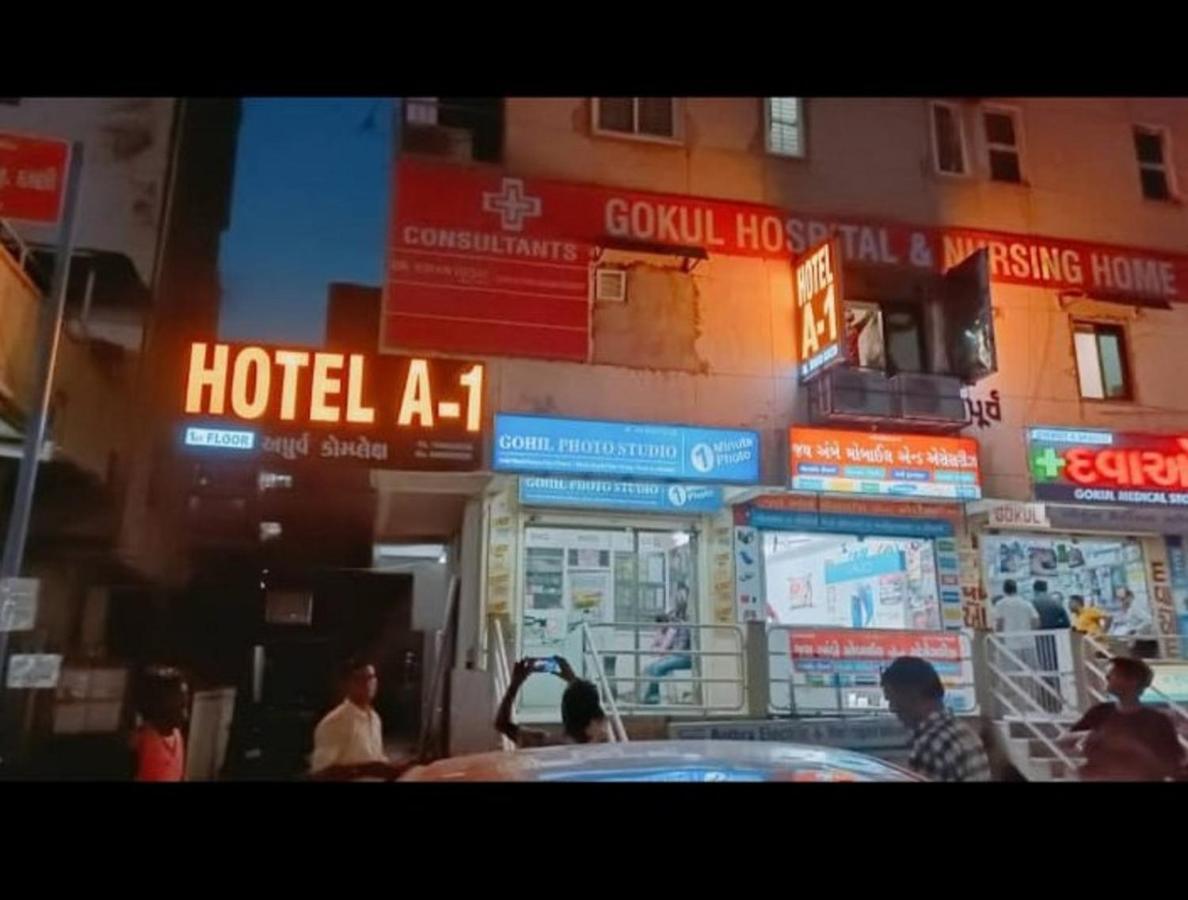 Hotel A1 Ahmadábád Kültér fotó