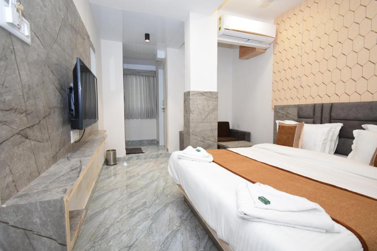 Hotel A1 Ahmadábád Kültér fotó