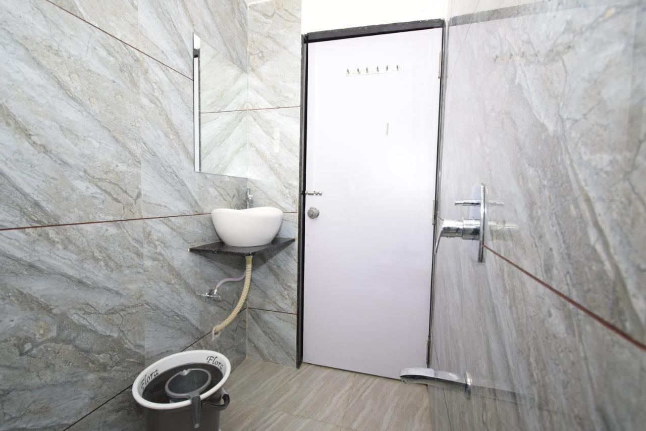 Hotel A1 Ahmadábád Kültér fotó